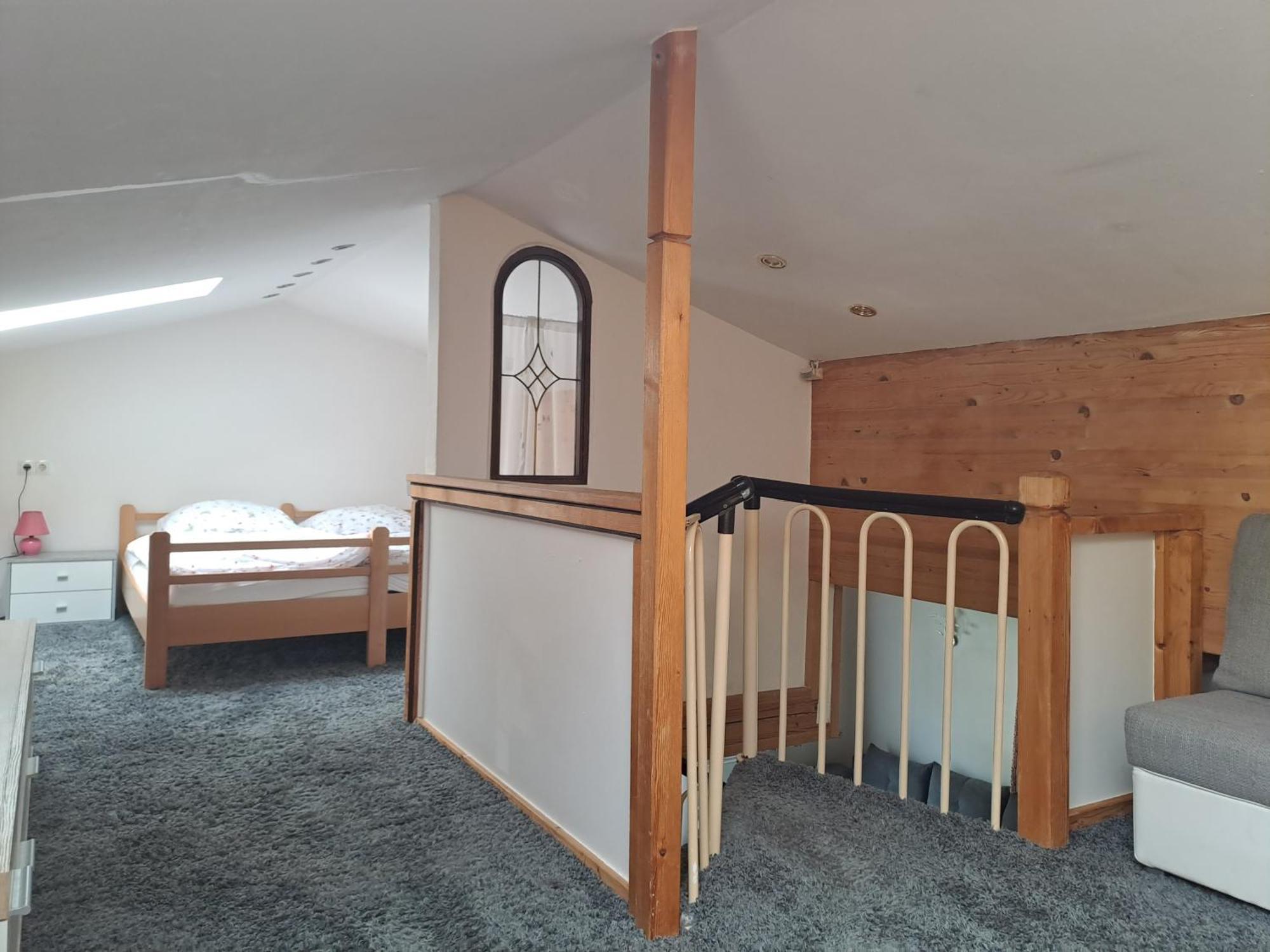 Landgasthaus Appartement Birkegg ロイタシュ エクステリア 写真